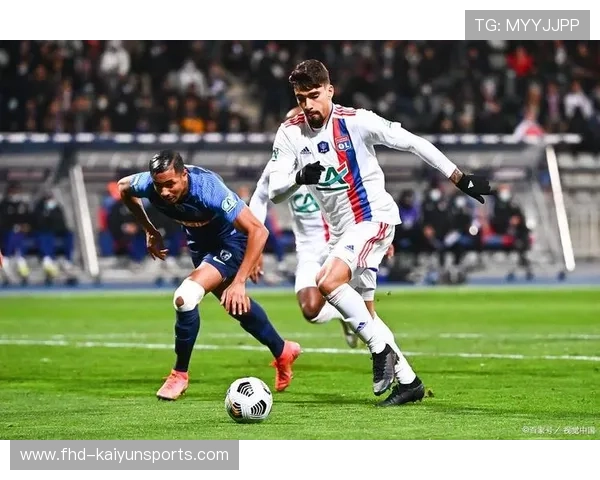 里昂0-2客负贝蒂斯，欧联杯小组出线形势严峻