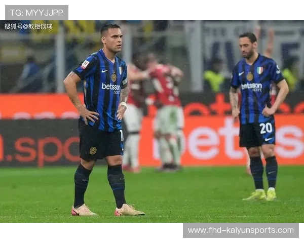 维罗纳主场失利，保级形势再度严峻